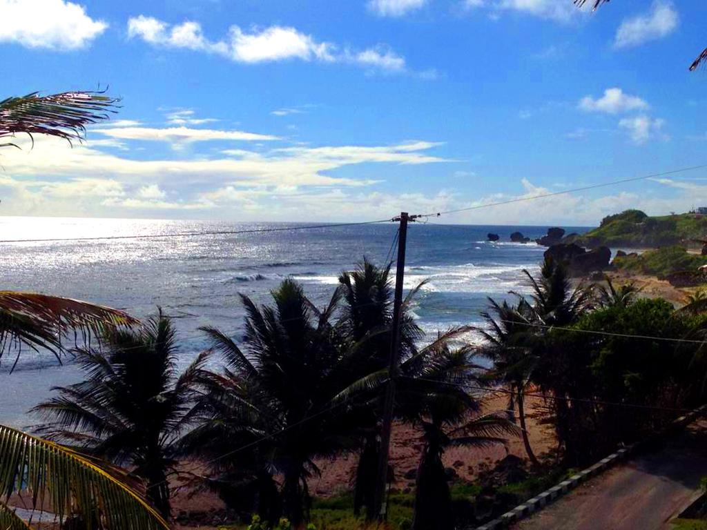 Round House Hotel Bathsheba Luaran gambar